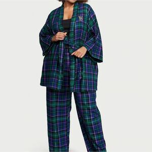 Victoria's  Secret plaid 3pc pajama shirt and pants Set Sz M/L NWOT